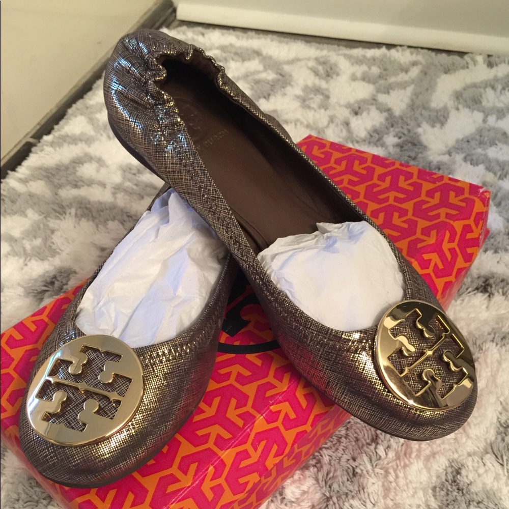 Tory Burch Reva flats NWOT